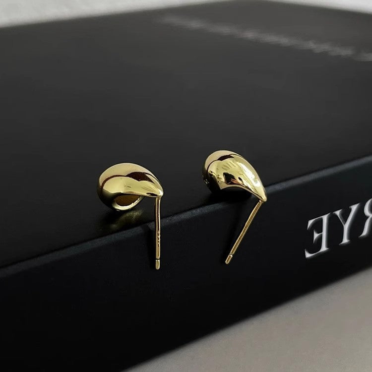 Brinco Gota Minimalista